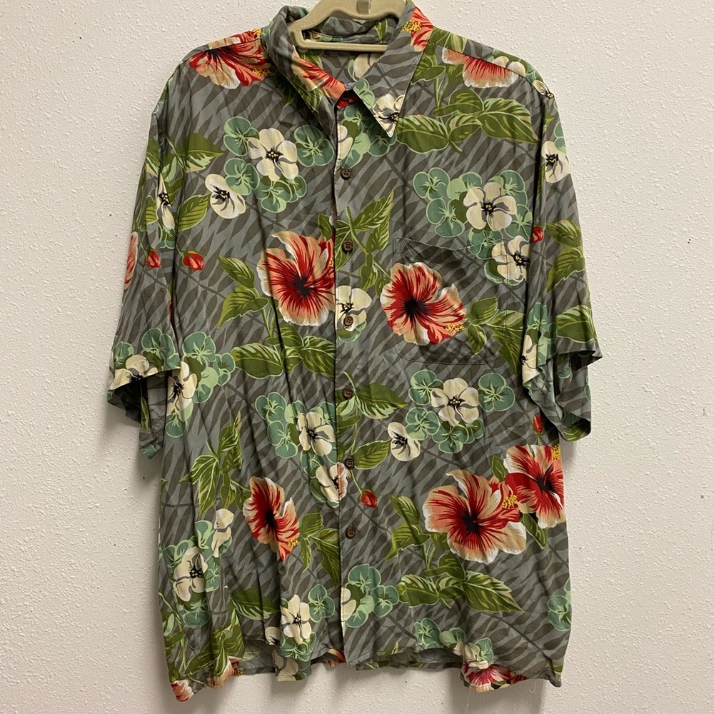 Reyn Spooner Men's Hawaiian Shirt Floral 
XL